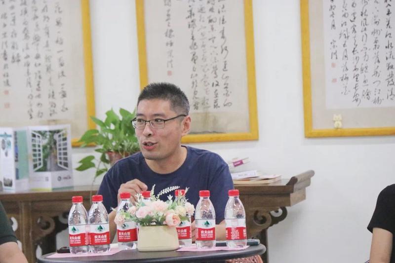 谭广兵.JPG 谭广兵.JPG